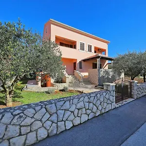  Apartament Lucy