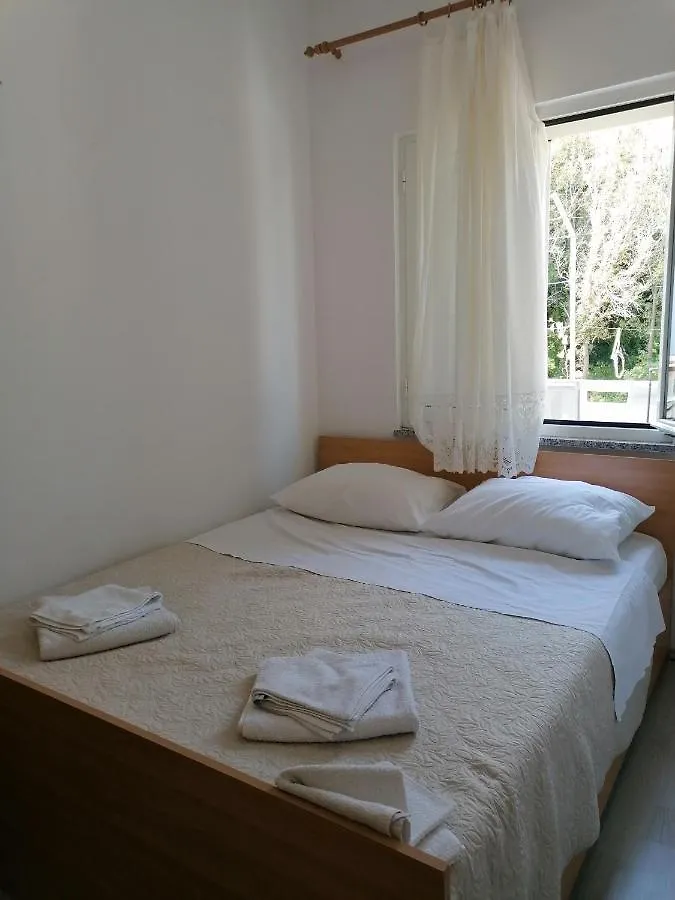 Apartmani Rija 3 Pag Town 0*,